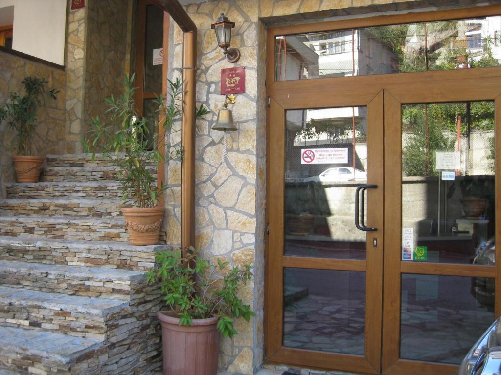 Family Hotel Veronika Devin Extérieur photo