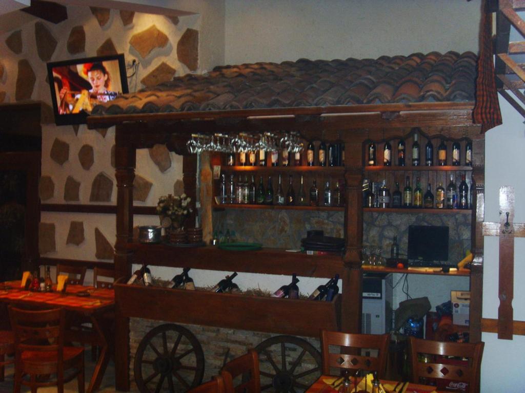 Family Hotel Veronika Devin Extérieur photo